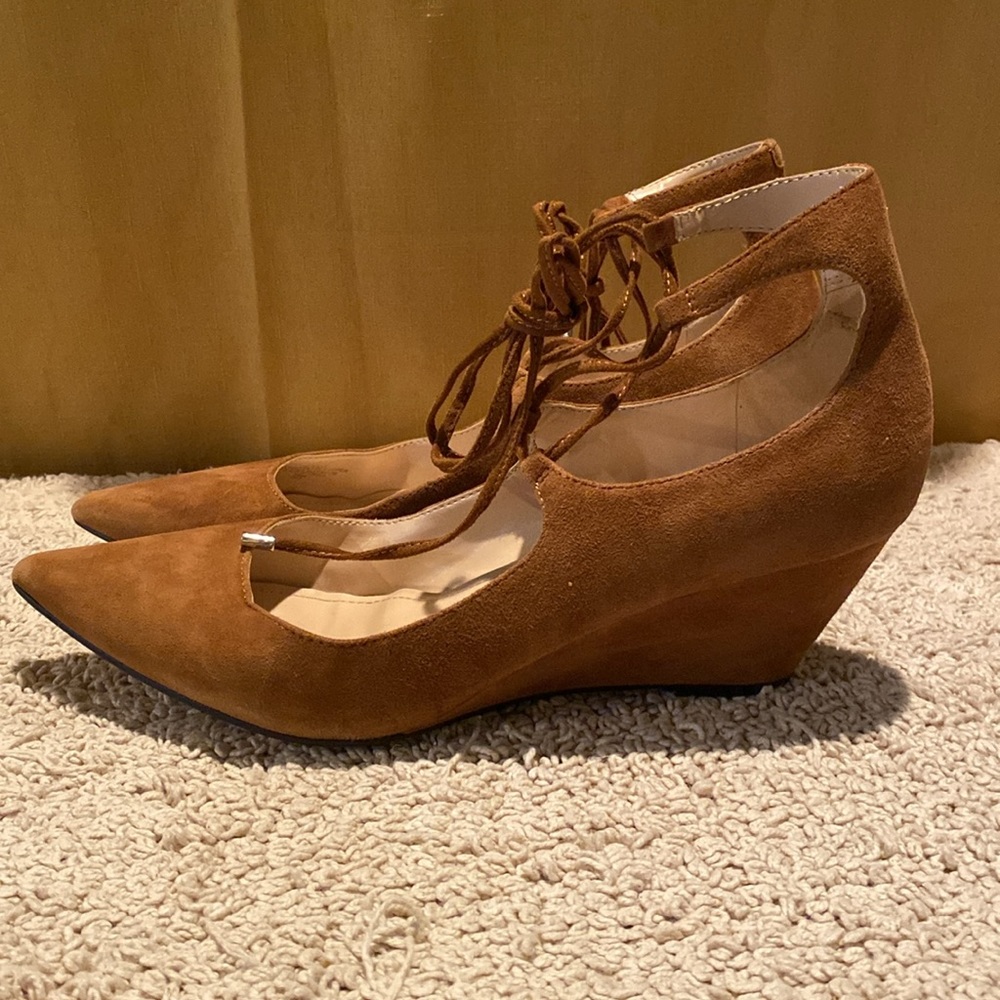 Marc Fisher coffee color leather wedge shoes size 9.5